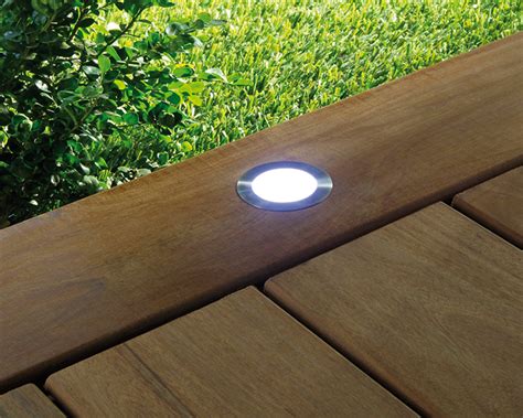 spot solaire encastrable terrasse bois|spot encastrable solaire extérieur.